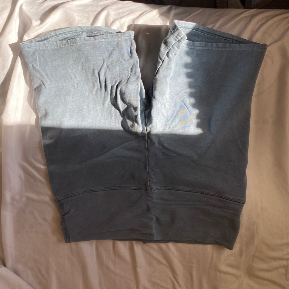 Aritzia TNA Bike shorts
